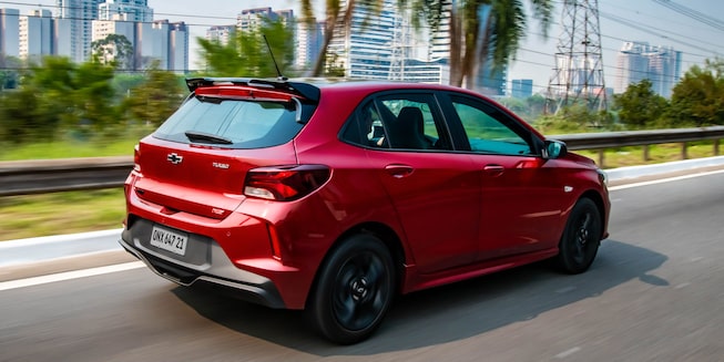 Chevrolet Onix Turbo - Diseno de tu Hatchback